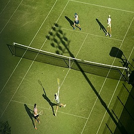 Tennis, football en lamastre